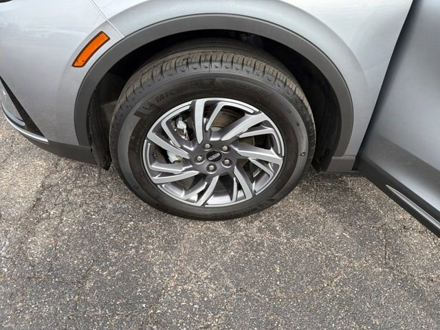 Used 2024 Lincoln Corsair AWD w/ Equipment Group 101A image 31