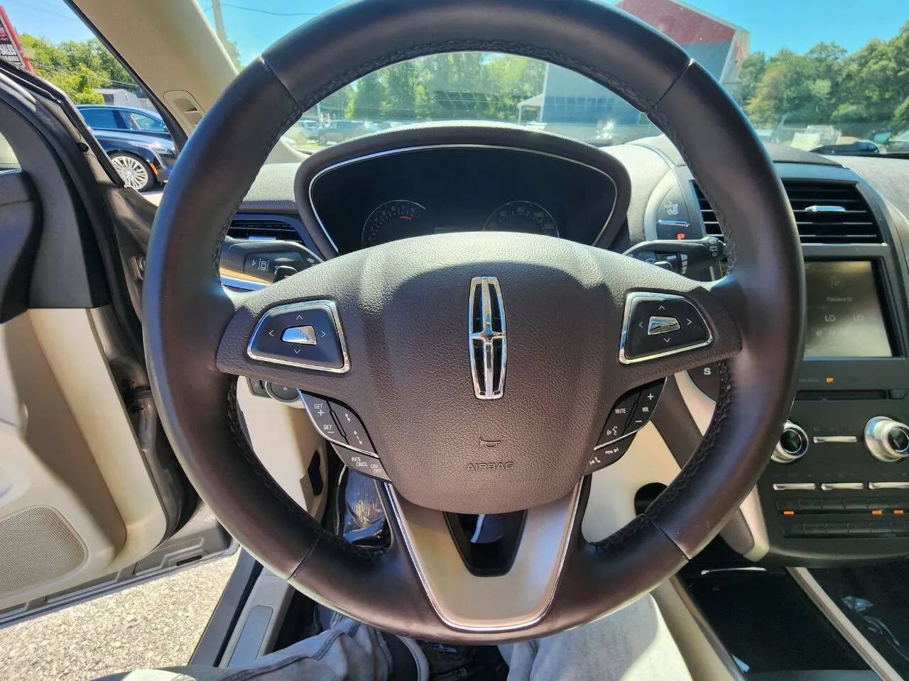 Used 2015 Lincoln MKC AWD w/ Equipment Group 102A Reserve image 18