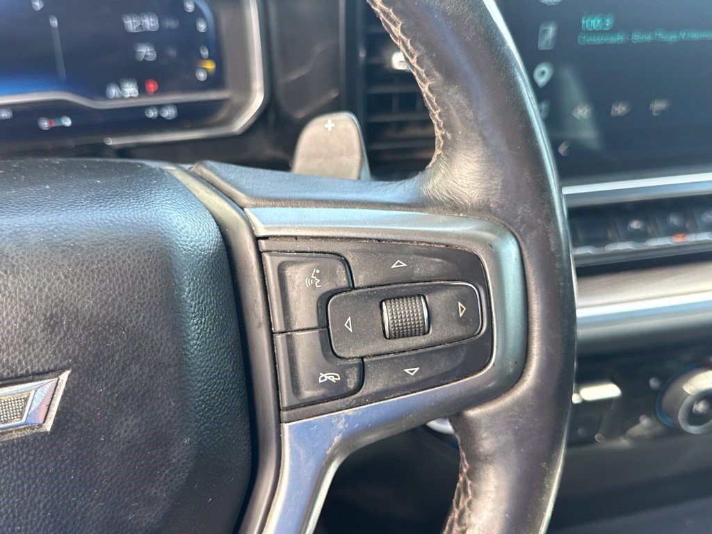 Used 2022 Chevrolet Silverado 1500 RST w/ Convenience Package II AWD/4WD image 19