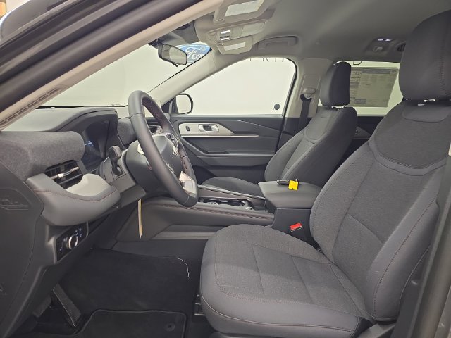 New 2026 Ford Explorer Active AWD/4WD image 25