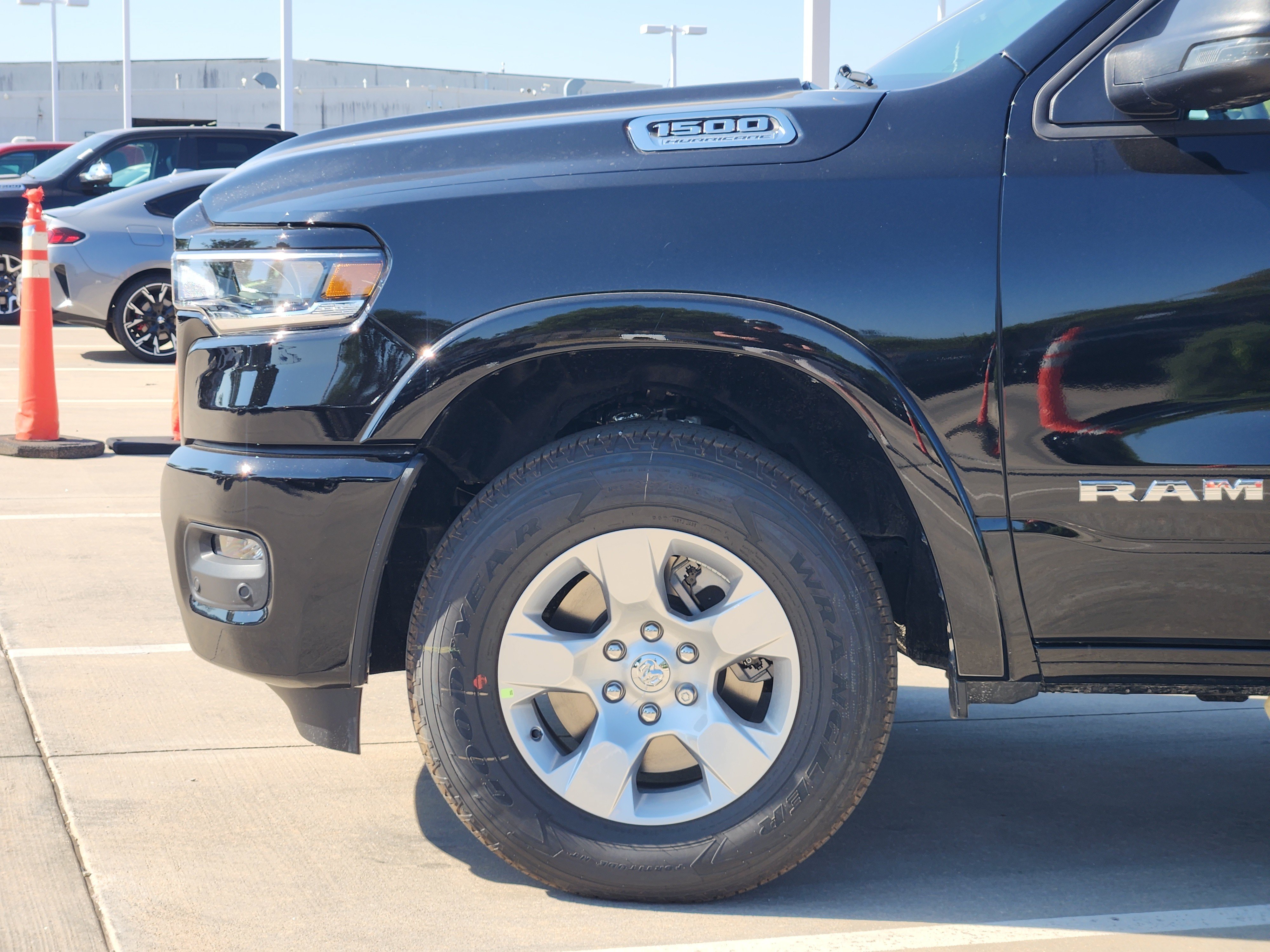 New 2026 RAM 1500 Big Horn AWD/4WD image 9