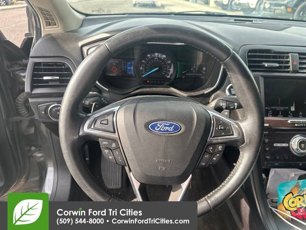 Used 2019 Ford Fusion Titanium AWD/4WD image 10
