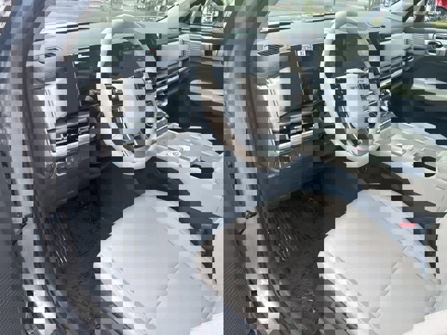 New 2026 Hyundai Santa Fe SE image 15