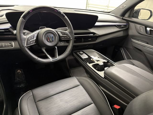 Certified 2025 Buick Enclave Sport Touring w/ Super Cruise Package image 18