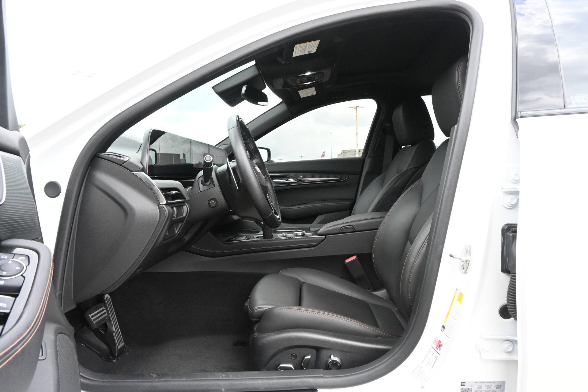Certified 2025 Cadillac CT5 Sport RWD image 18