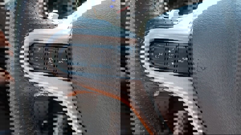 Used 2013 Honda Fit Sport image 15