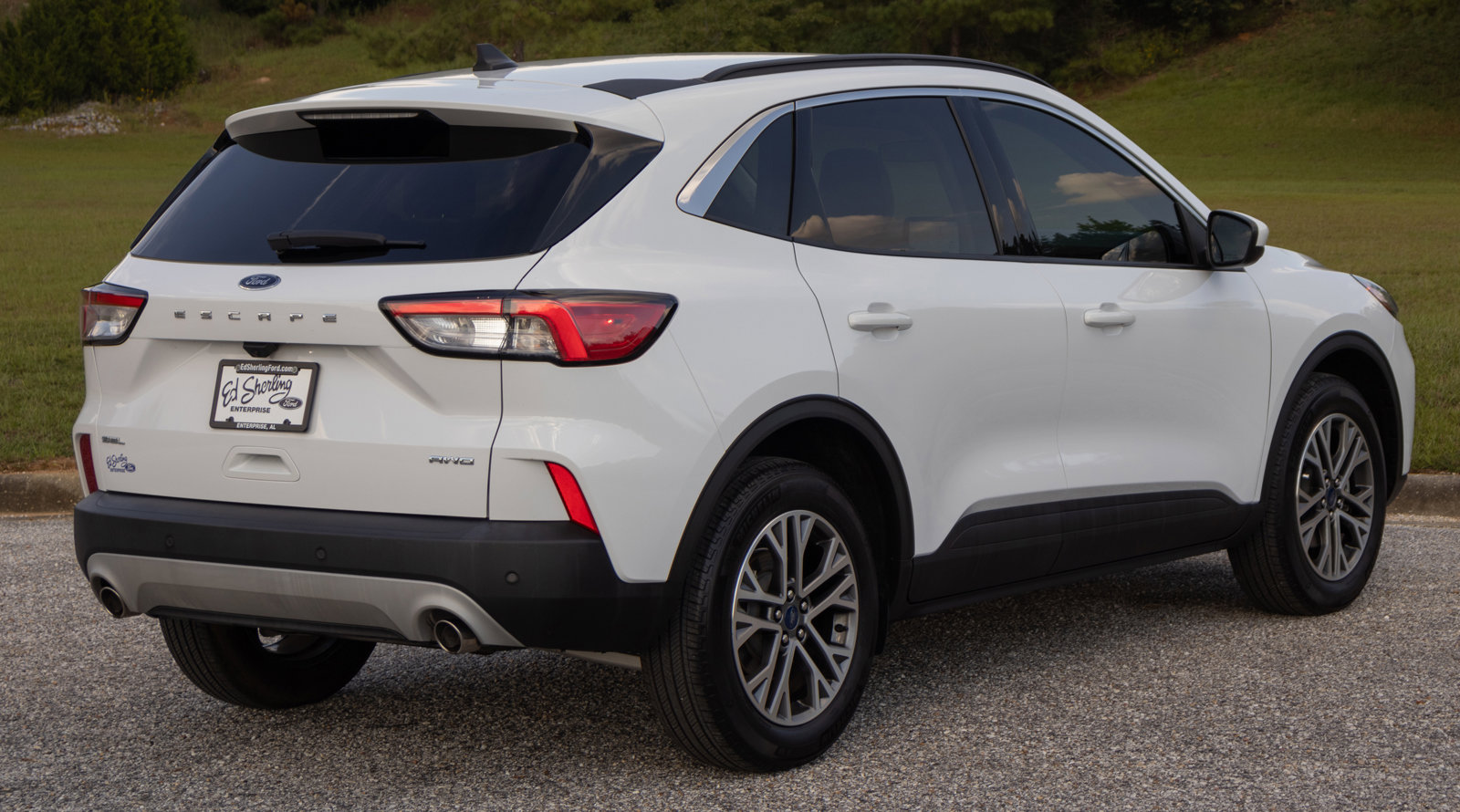 Used 2021 Ford Escape SEL w/ Technology Package AWD/4WD image 6