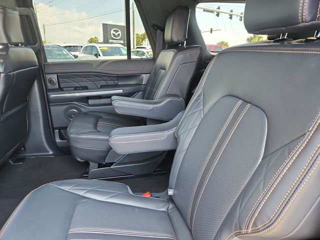 Used 2024 Ford Expedition Max Platinum AWD/4WD image 14