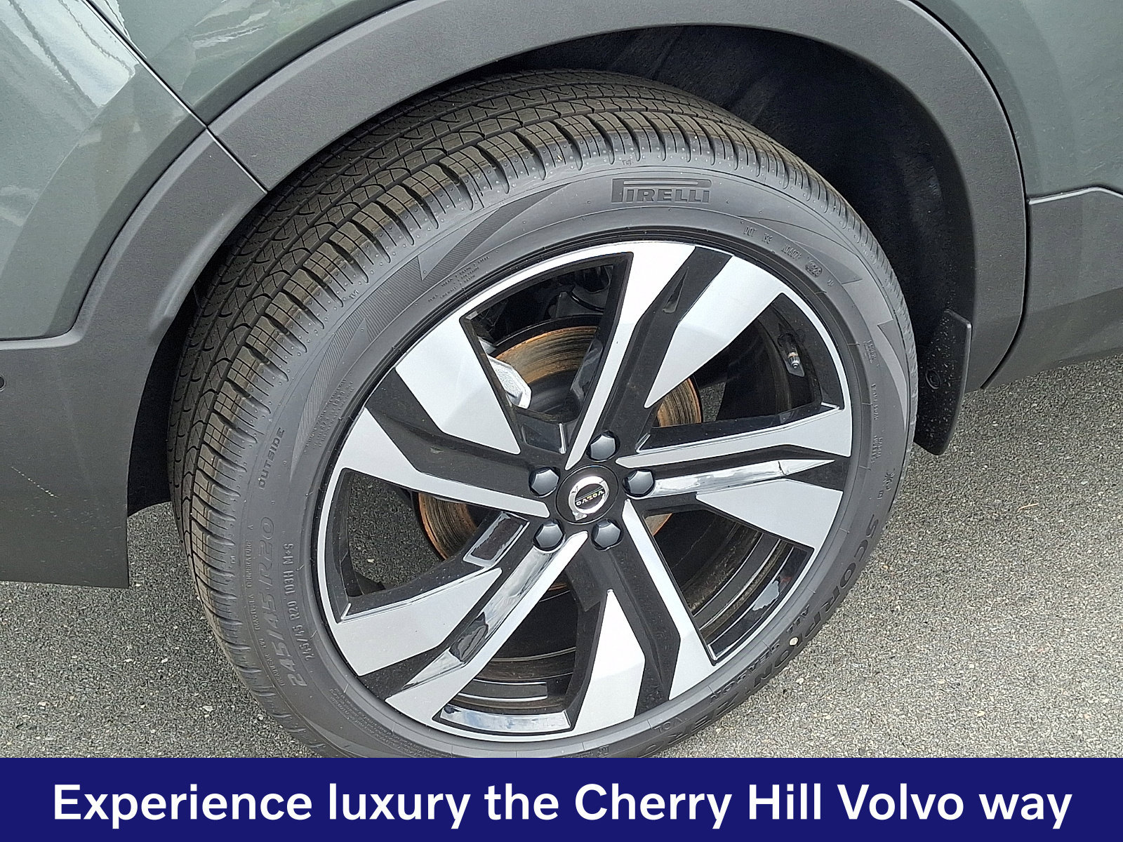 New 2026 Volvo XC40 B5 Ultra w/ Climate Package AWD/4WD image 6