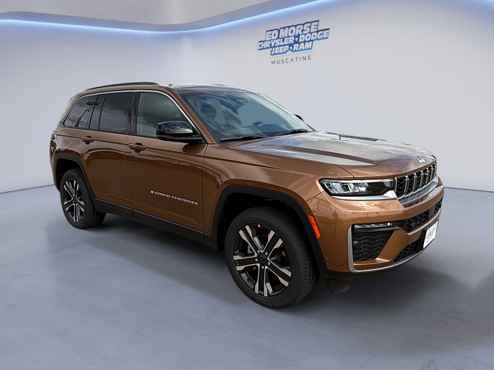 New 2027 Jeep Grand Cherokee Limited AWD/4WD image 7