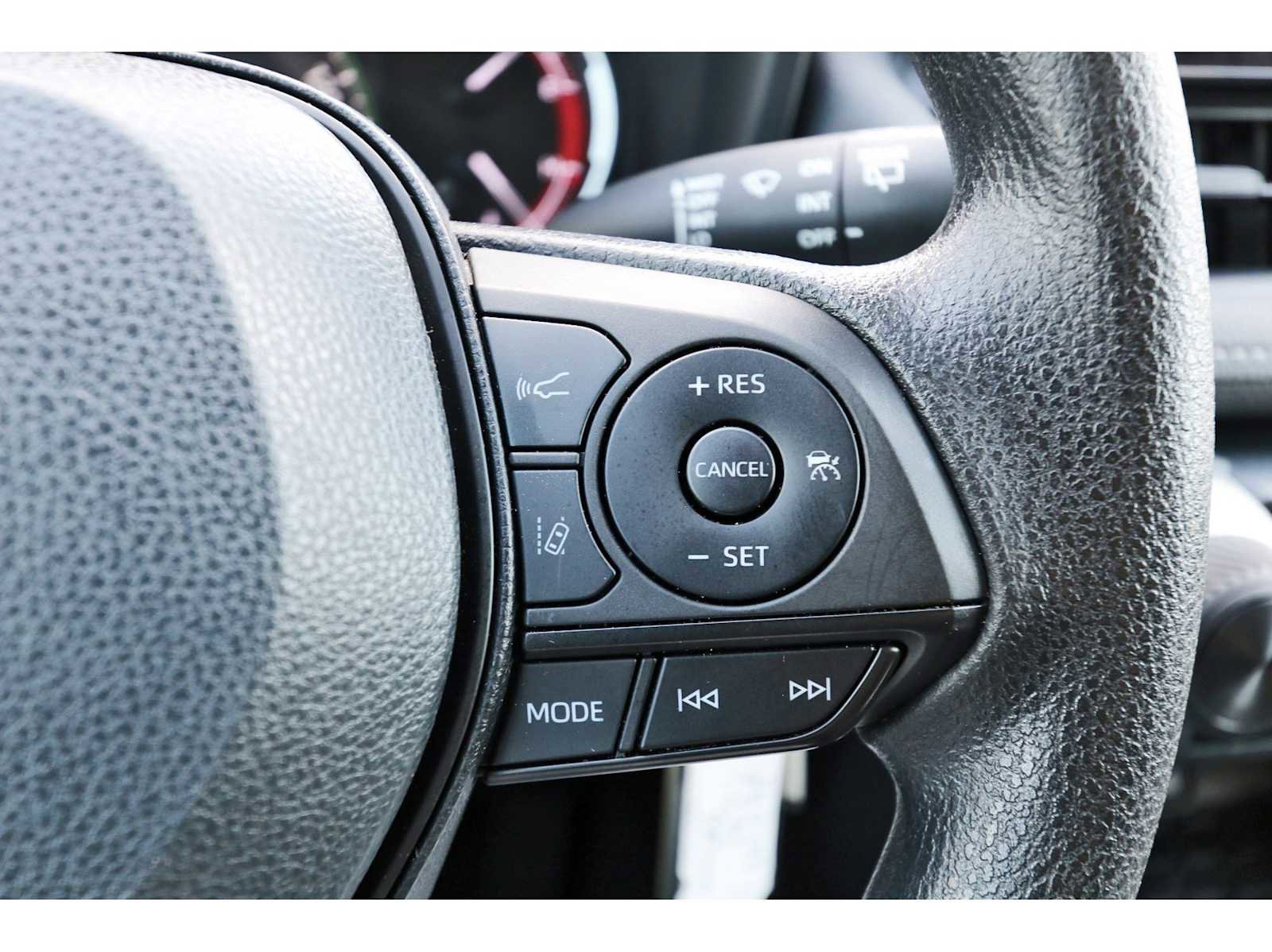 Used 2023 Toyota RAV4 LE image 16