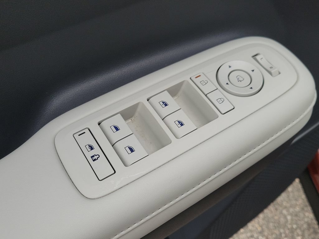 Used 2024 Hyundai Santa Fe Limited FWD image 45