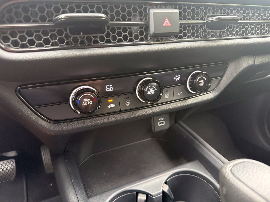 Certified 2024 Honda HR-V LX image 30
