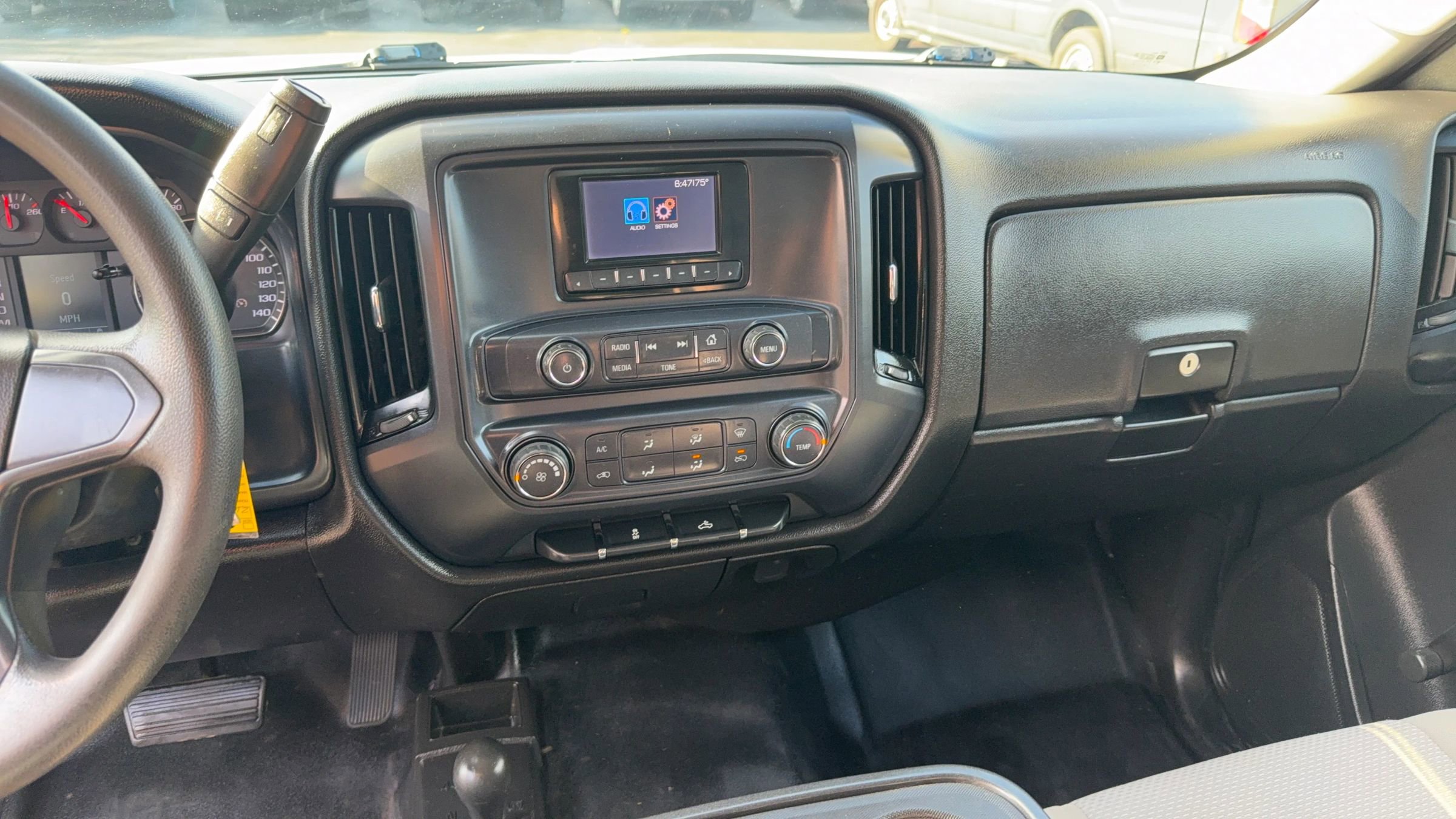 Used 2015 Chevrolet Silverado 1500 W/T image 9