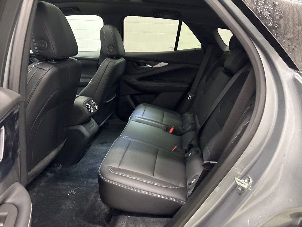 New 2026 Chevrolet Blazer EV LT AWD/4WD image 11