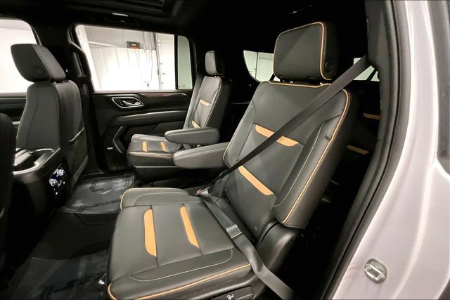 Used 2024 GMC Yukon XL AT4 AWD/4WD image 24