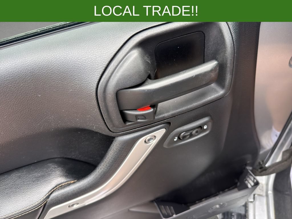 Used 2014 Jeep Wrangler Unlimited Sport AWD/4WD image 11
