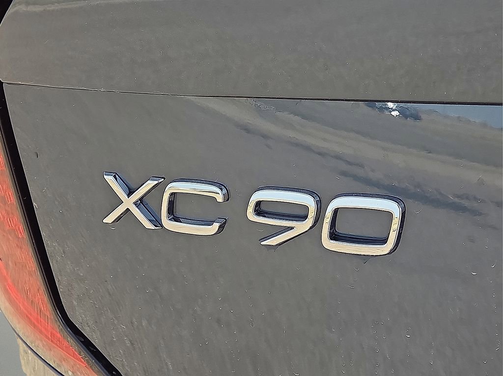 New 2026 Volvo XC90 B6 Plus w/ Protection Package Premier AWD/4WD image 14