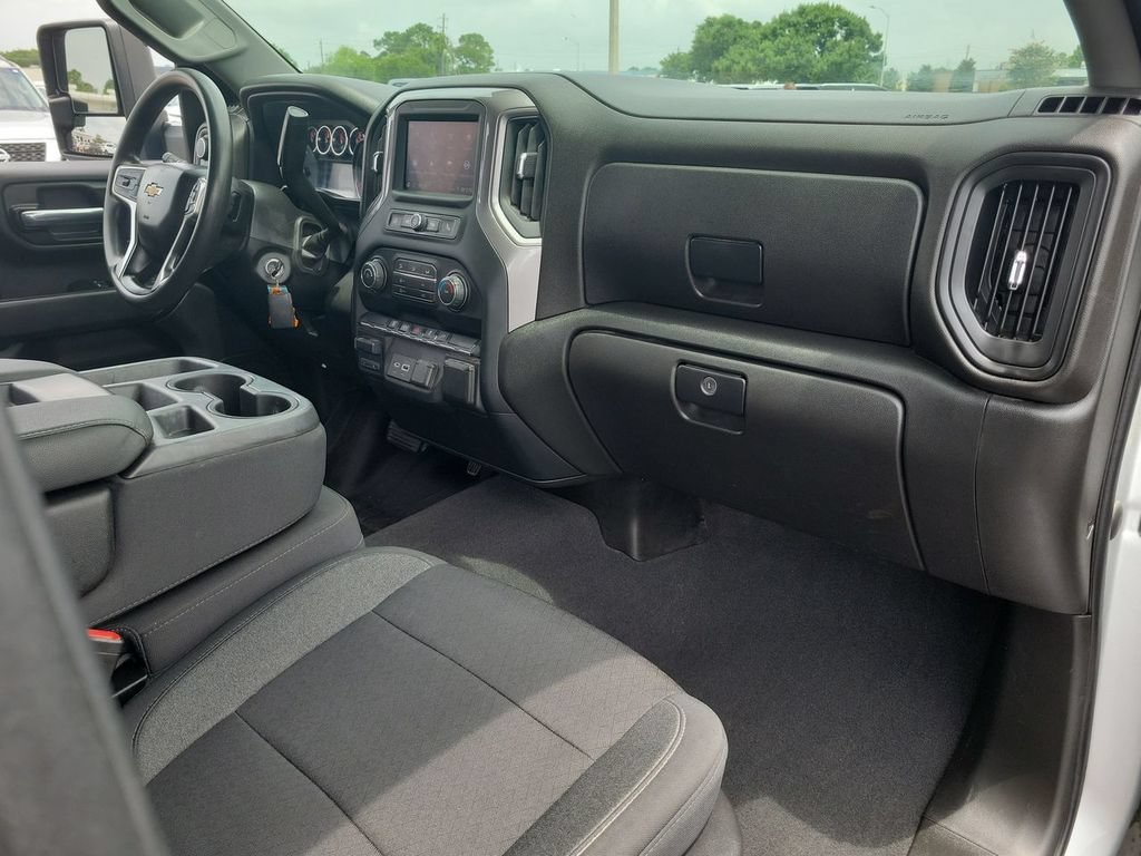 Used 2022 Chevrolet Silverado 2500 Custom w/ Custom Value Package AWD/4WD image 23