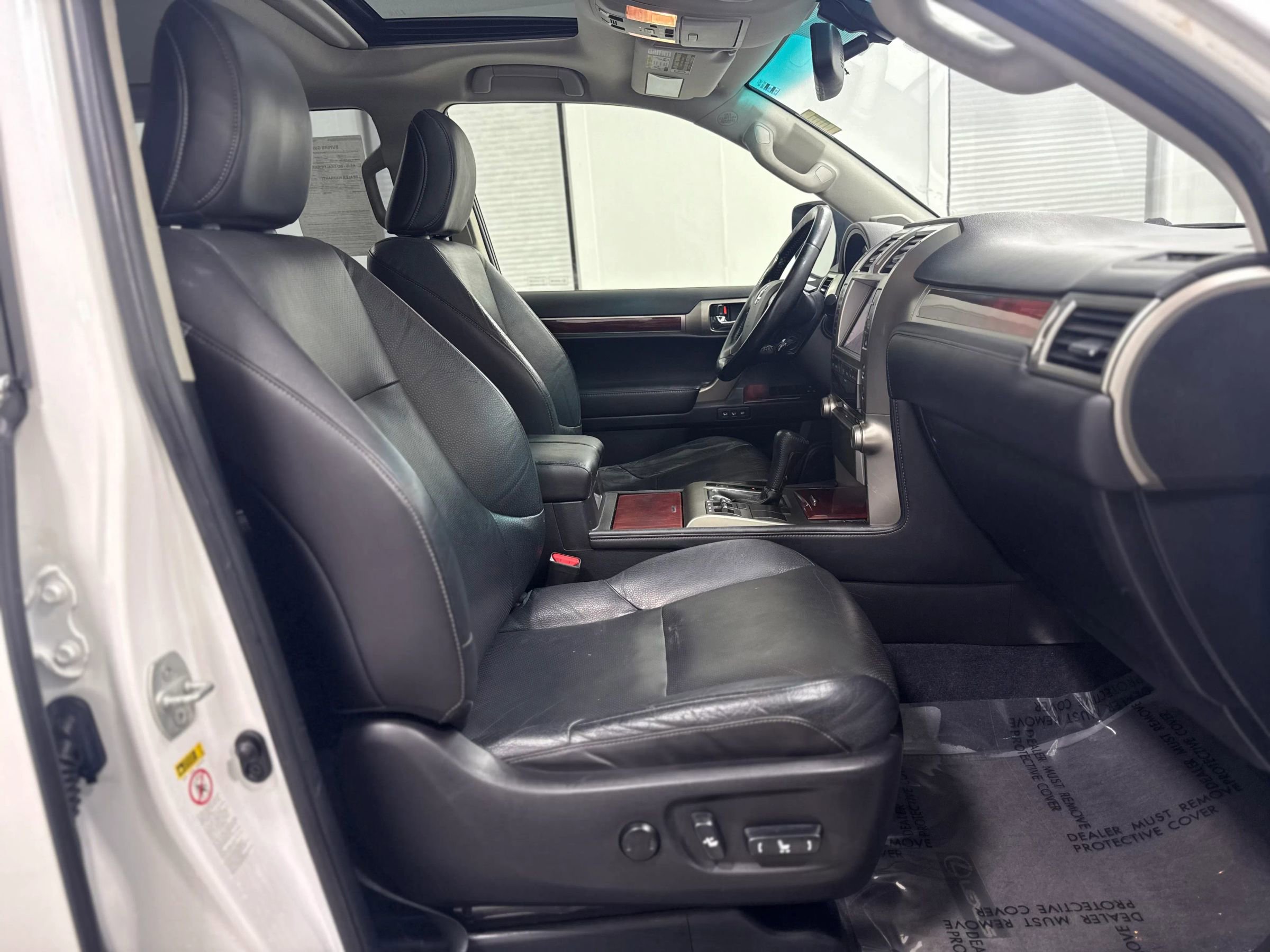 Used 2013 Lexus GX 460 image 26