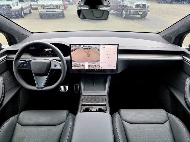 Used 2023 Tesla Model X Plaid AWD/4WD image 11