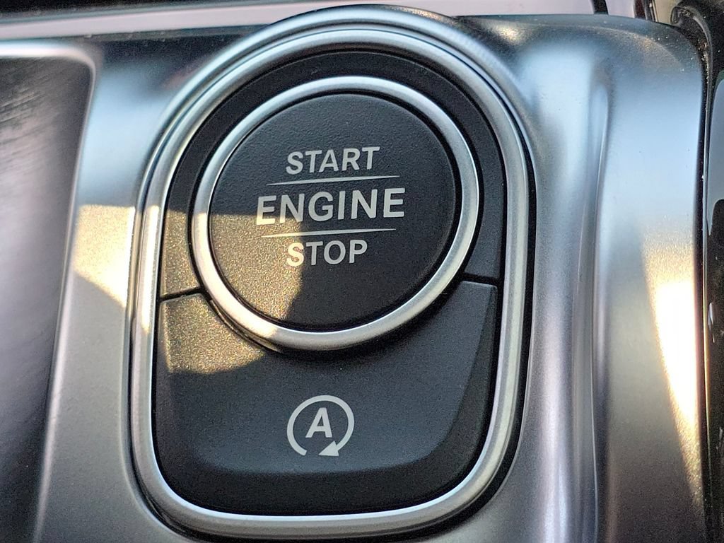 New 2026 Mercedes-Benz GLB 250 4MATIC image 35