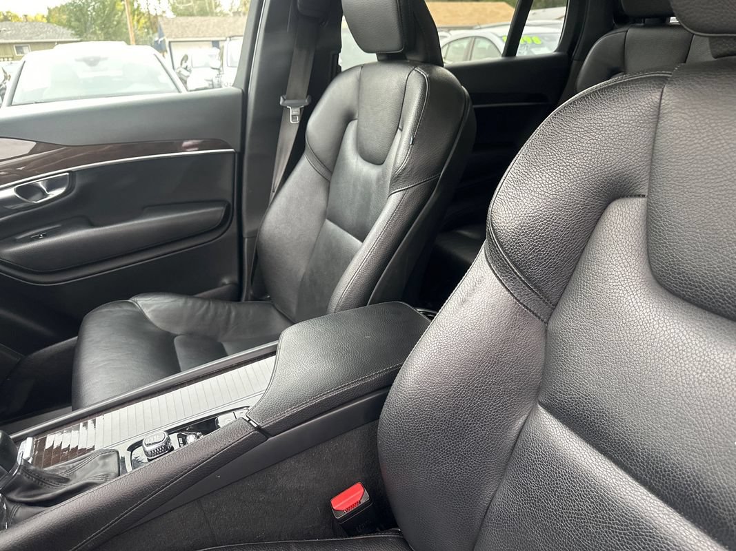 Used 2019 Volvo XC90 T6 Momentum w/ Protection Package Premier AWD/4WD image 29