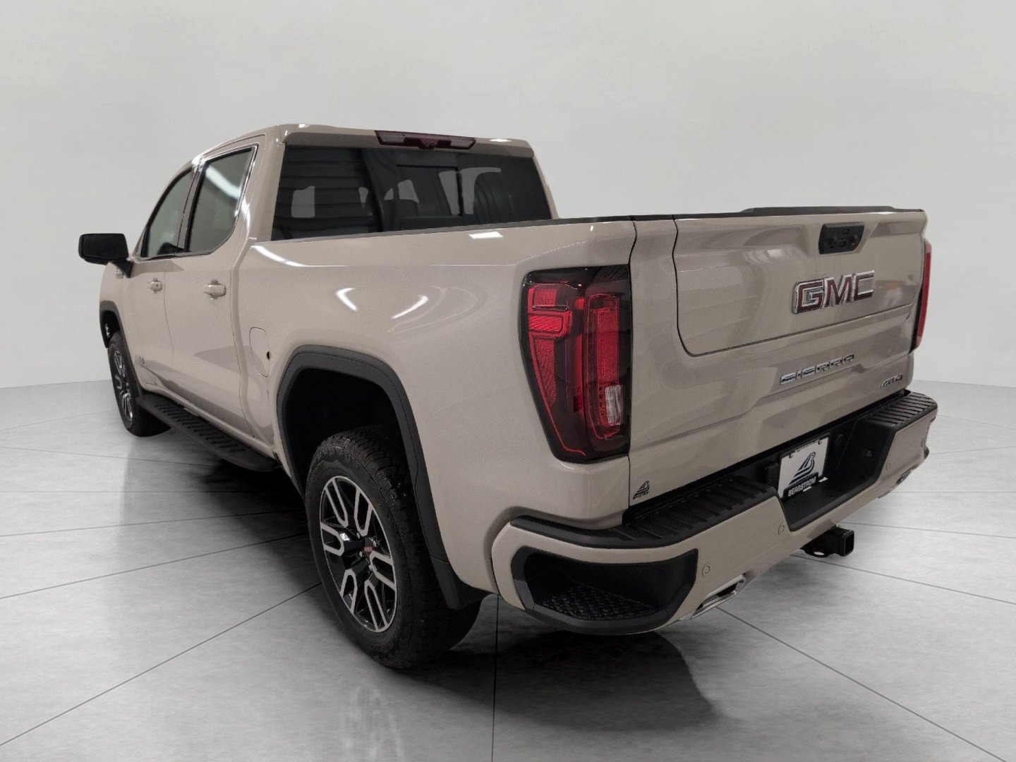 Used 2026 GMC Sierra 1500 AT4 w/ AT4 Premium Package AWD/4WD image 22
