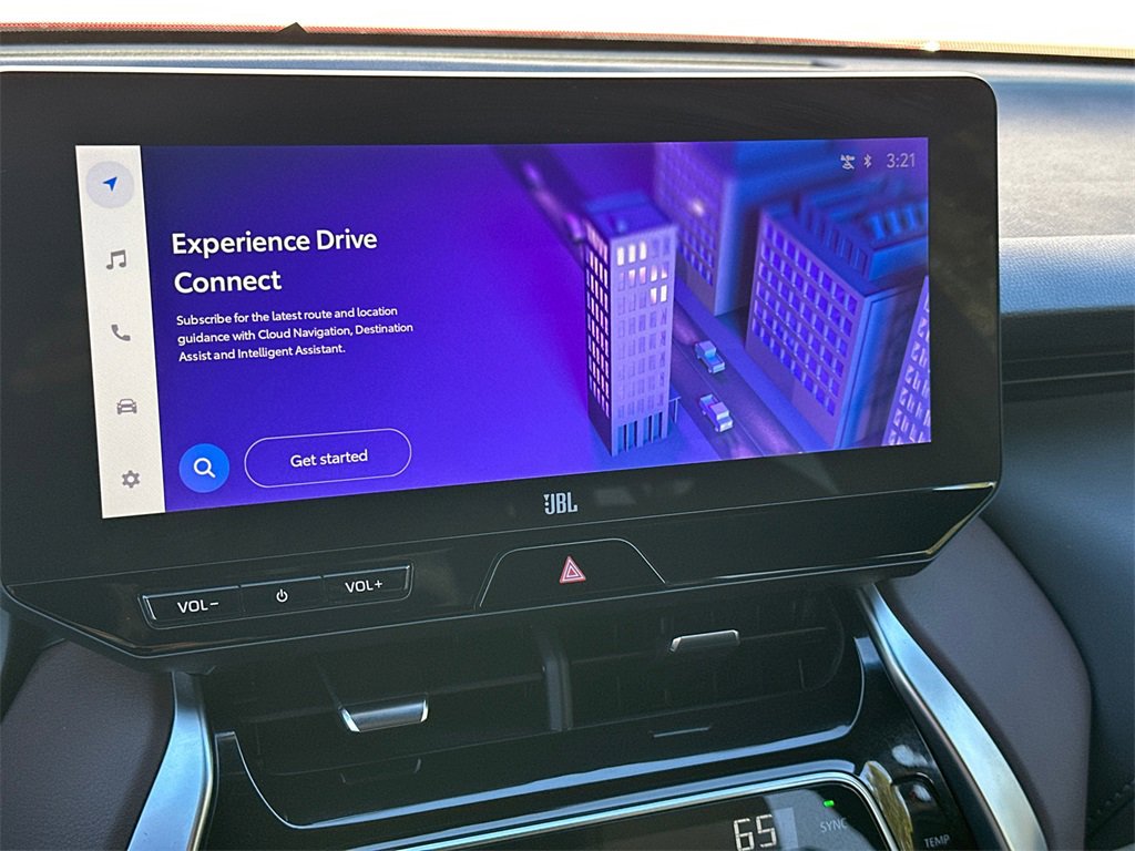 Used 2024 Toyota Venza Limited image 25