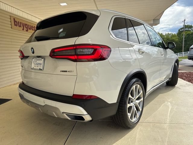 Used 2019 BMW X5 xDrive40i w/ Convenience Package AWD/4WD image 3