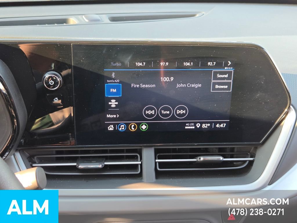 Used 2025 Chevrolet Trax LS image 22