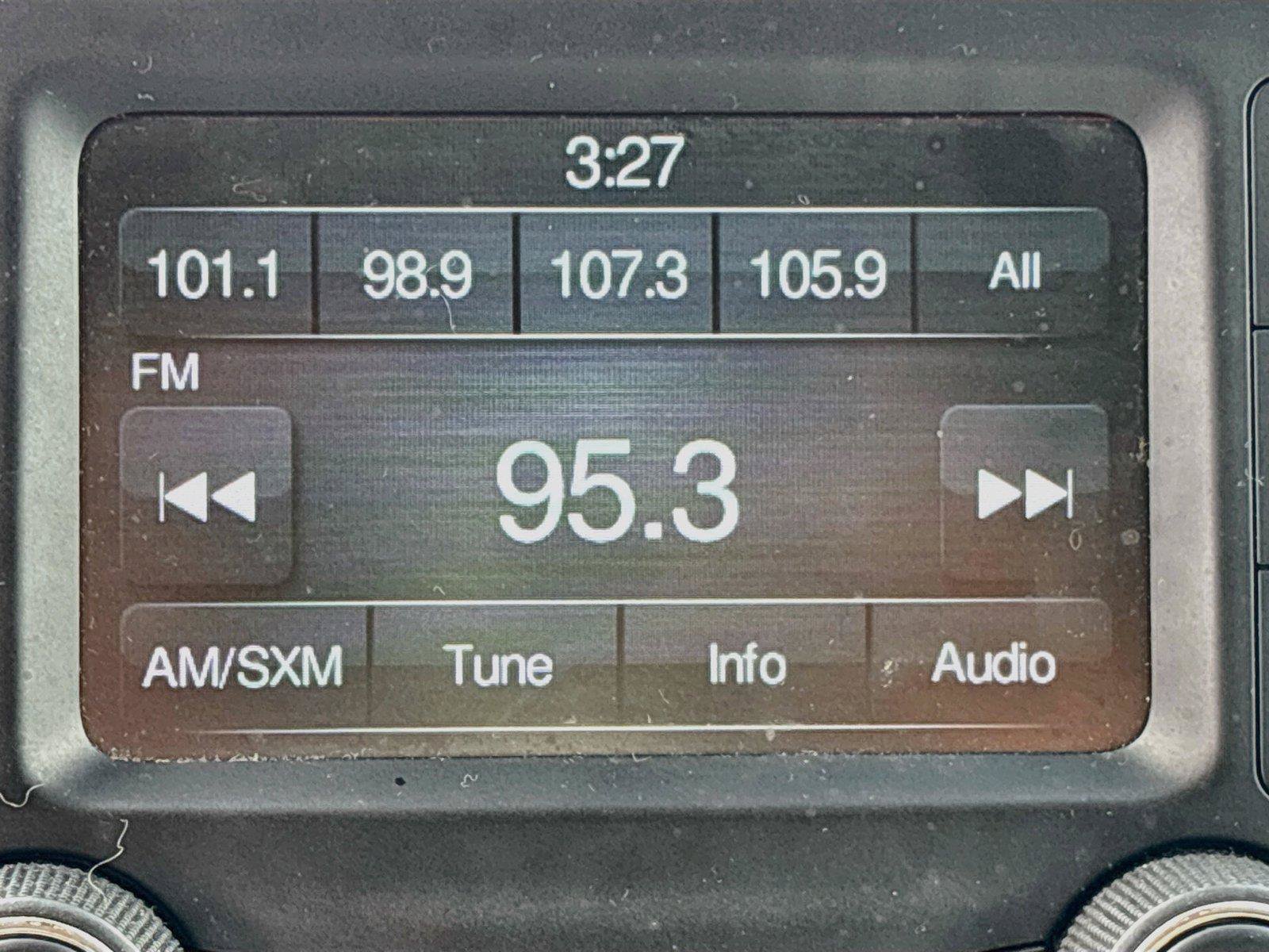 Used 2020 RAM 1500 Classic SLT RWD image 14
