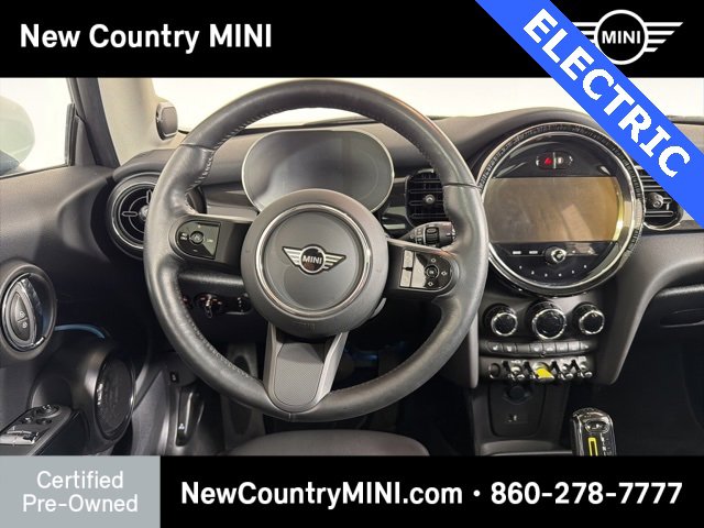 Certified 2024 MINI Cooper SE image 19