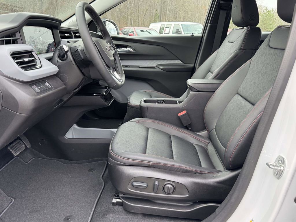 New 2027 Chevrolet Bolt RS image 18