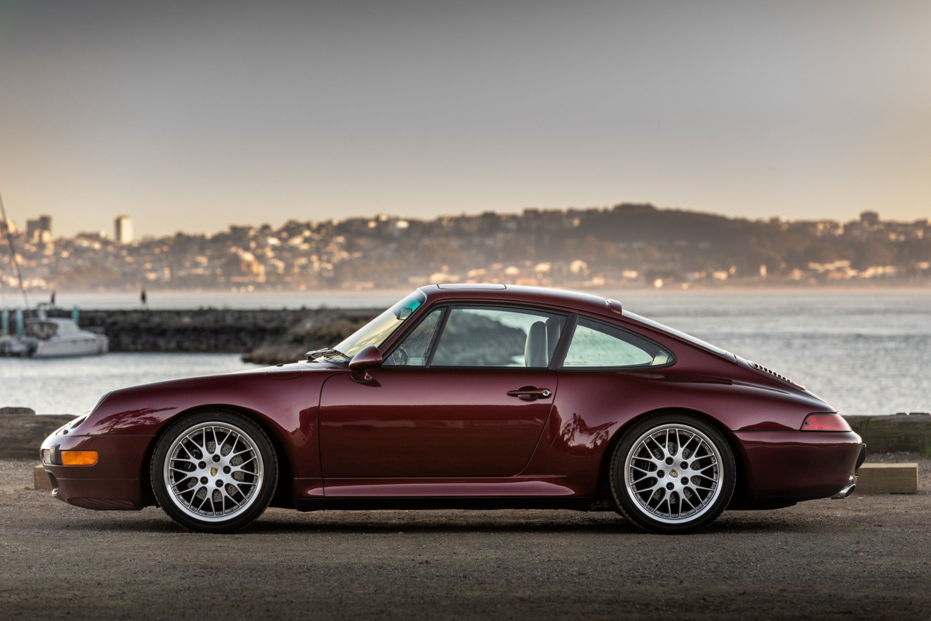 Used 1998 Porsche 911 Carrera S image 2