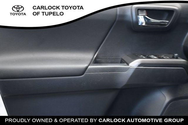 Used 2022 Toyota Tacoma TRD Sport AWD/4WD image 25