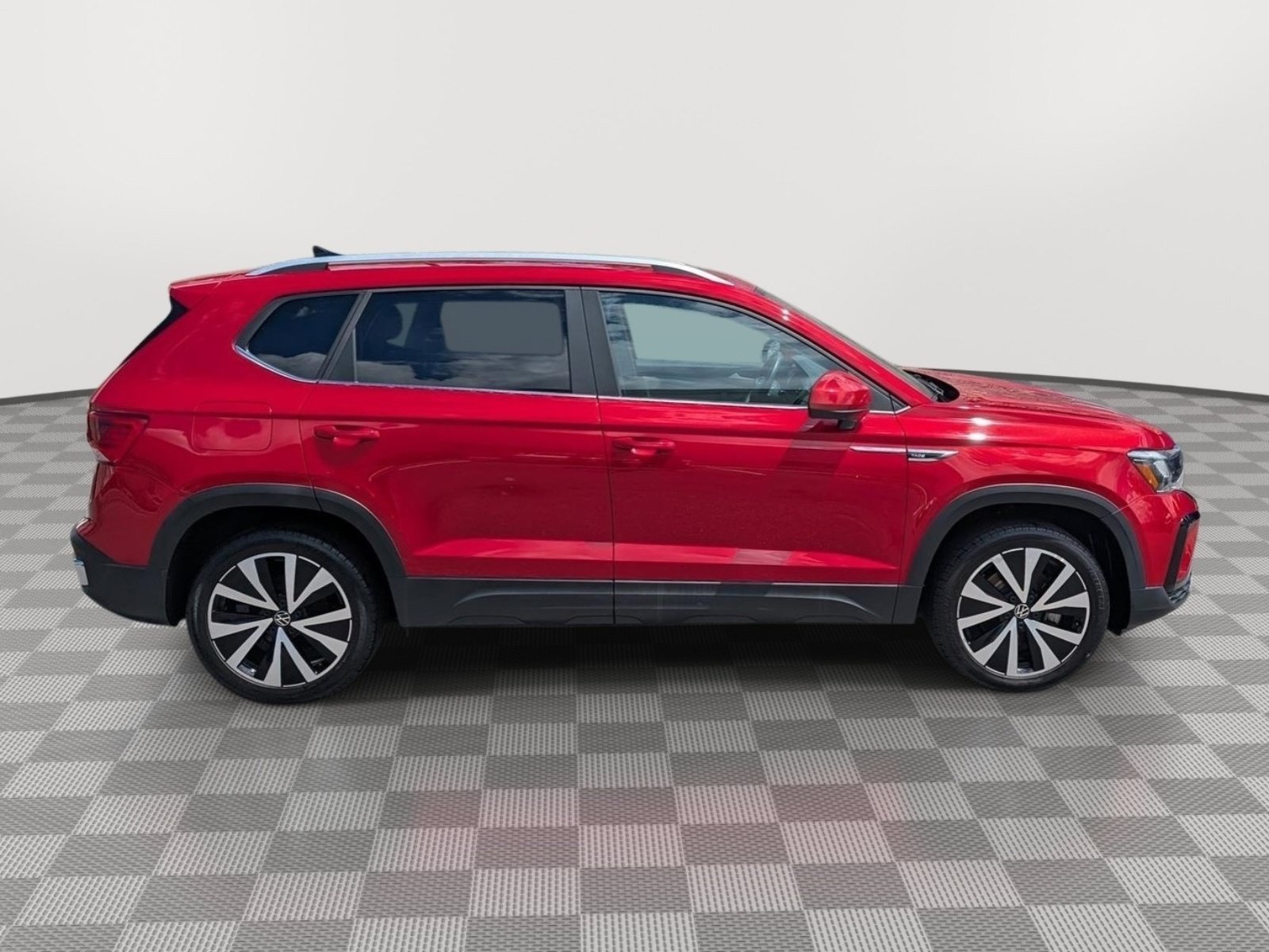 Used 2022 Volkswagen Taos SE FWD image 6