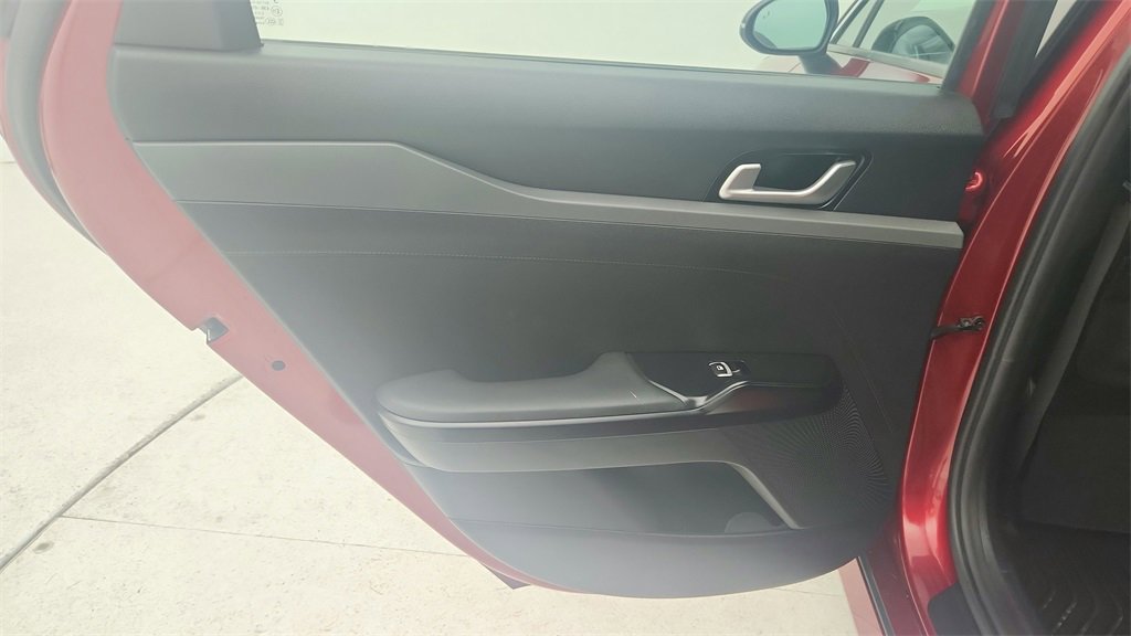 Used 2021 Kia K5 GT-Line image 25