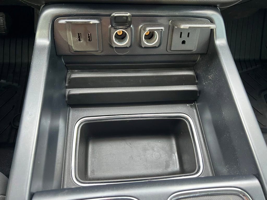 Used 2018 Chevrolet Silverado 1500 LTZ Z71 w/ Centennial Edition image 31