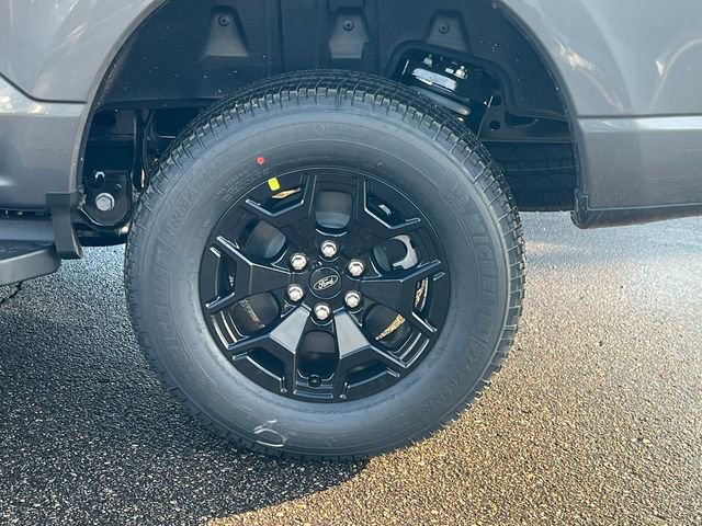 New 2025 Ford F150 Lightning XLT image 8