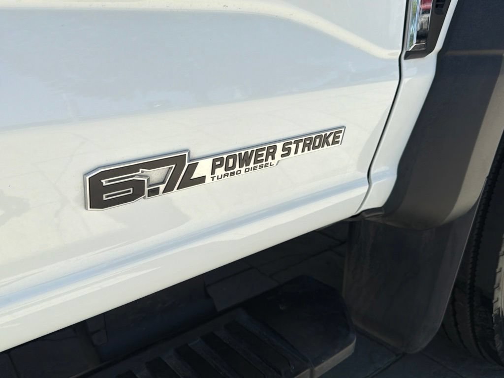 Certified 2023 Ford F450 XL w/ XL Chrome Package RWD image 11