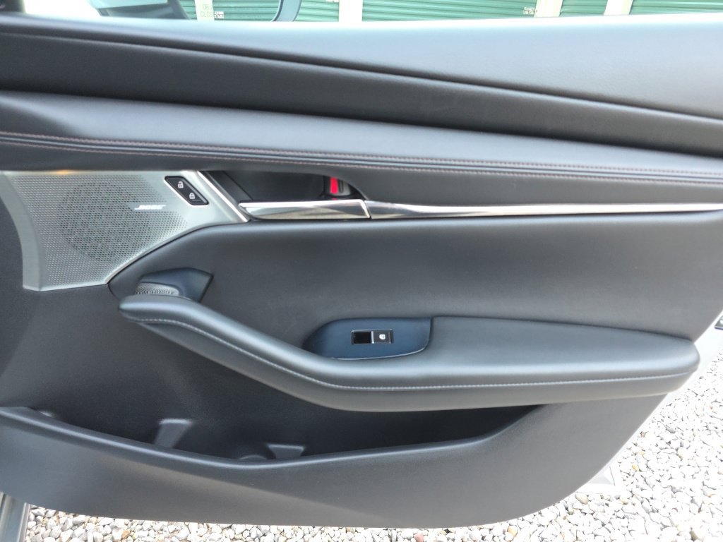 Used 2019 MAZDA MAZDA3 Sedan w/ Preferred Package FWD image 19