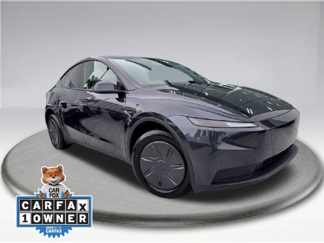 Used 2026 Tesla Model Y 2WD image 2