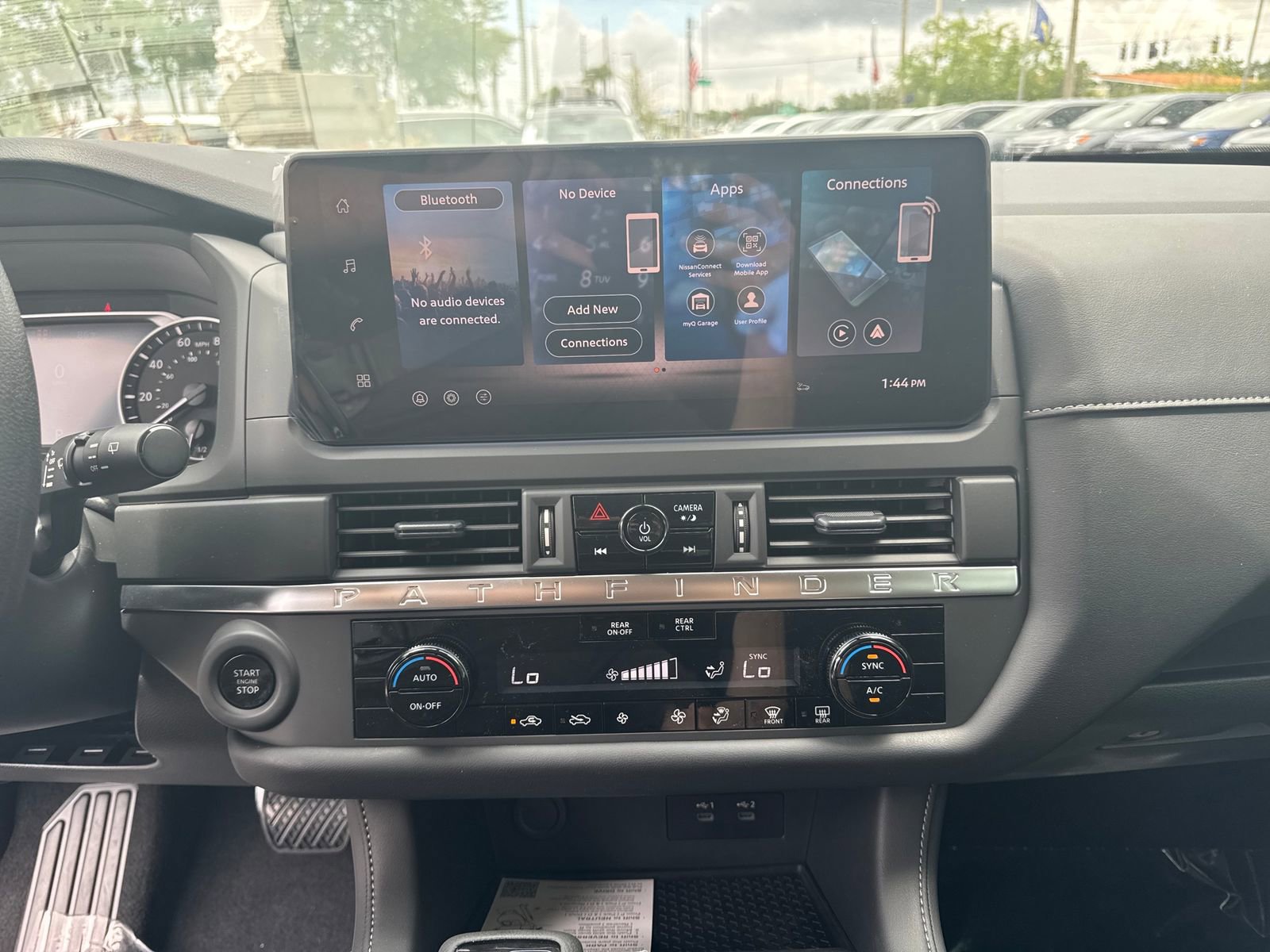 New 2026 Nissan Pathfinder S FWD image 18