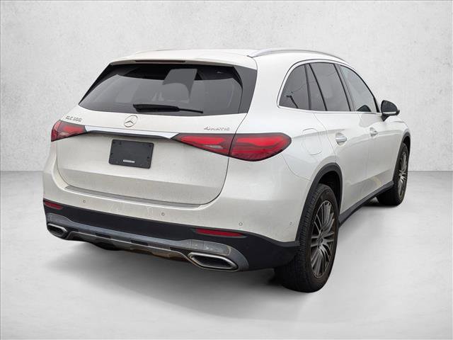 Used 2024 Mercedes-Benz GLC 300 4MATIC image 14