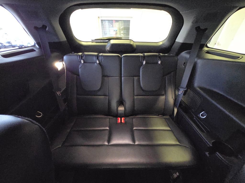 Used 2023 Ford Explorer Limited w/ Equipment Group 301A image 25