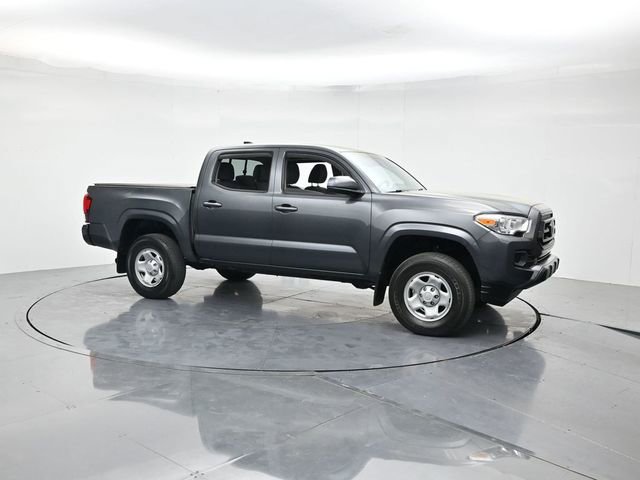 Used 2023 Toyota Tacoma SR image 3