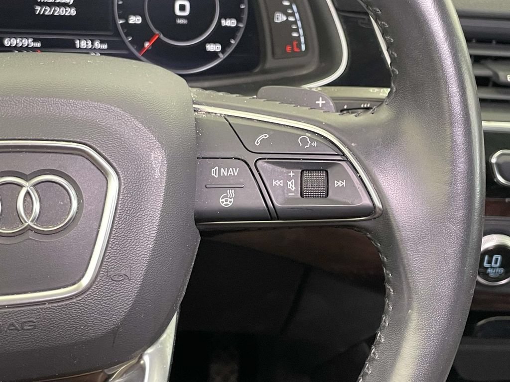Used 2018 Audi Q7 3.0T Premium Plus AWD/4WD image 35