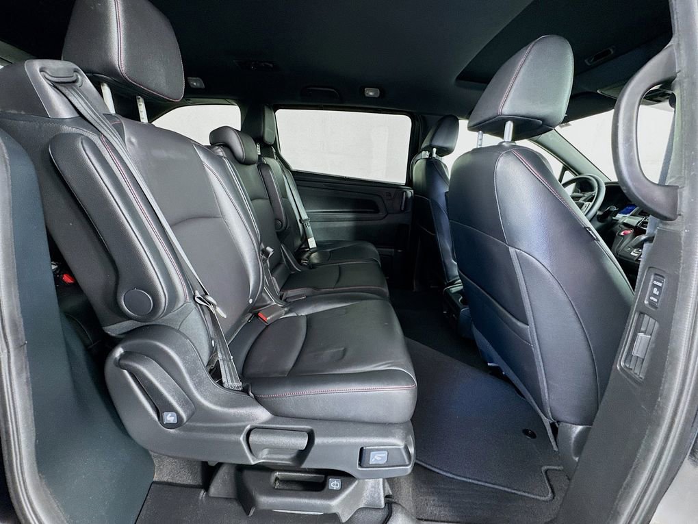 Used 2024 Honda Odyssey Sport image 30