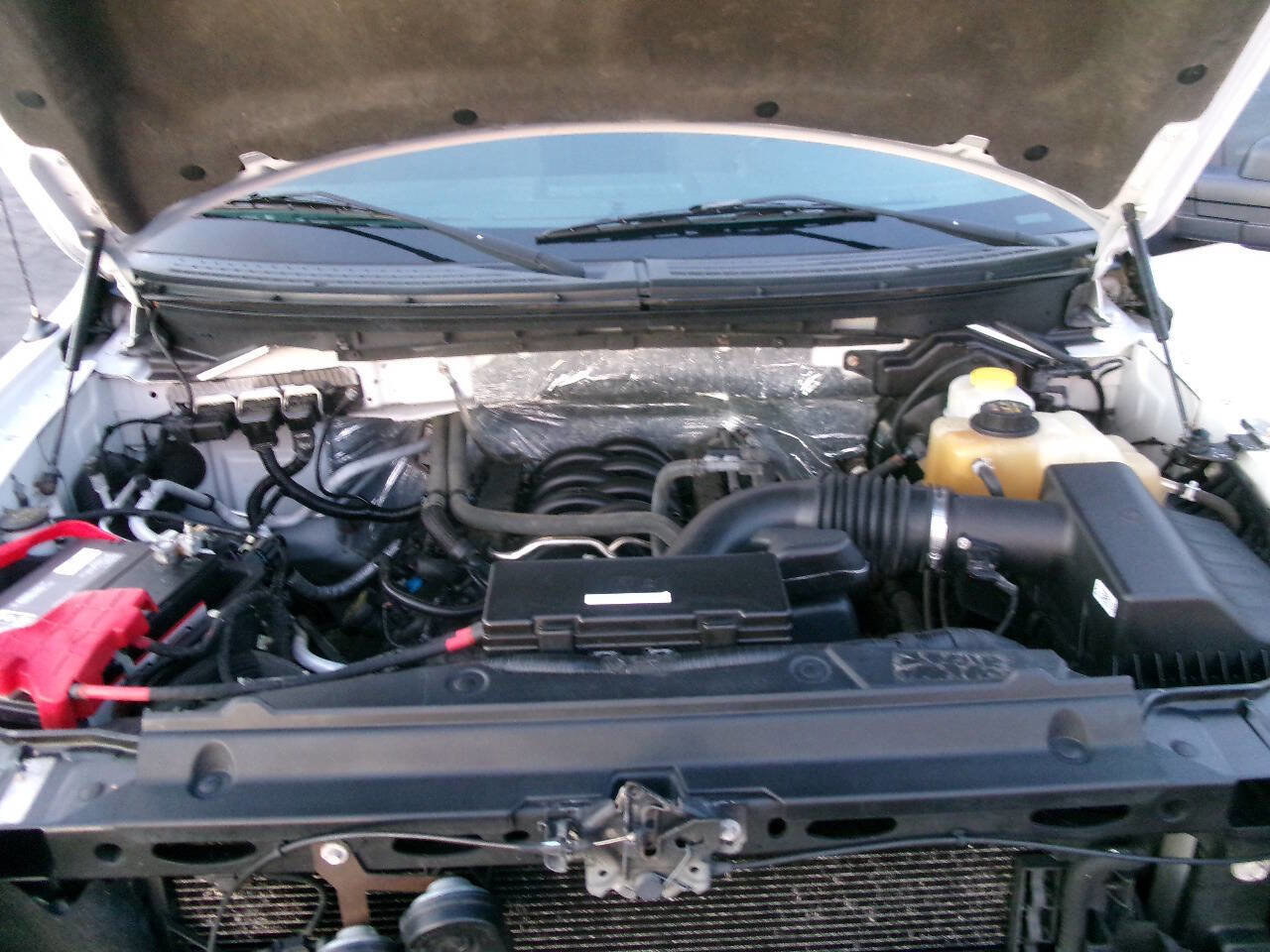 Used 2014 Ford F150 XL w/ Equipment Group 101A Mid AWD/4WD image 17